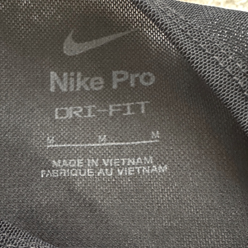 Nike Pro Dri-fit Graphic Sports Bra - Picture 3 of 3